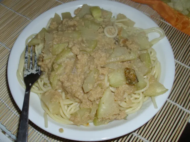 Hähnchen Bolognese