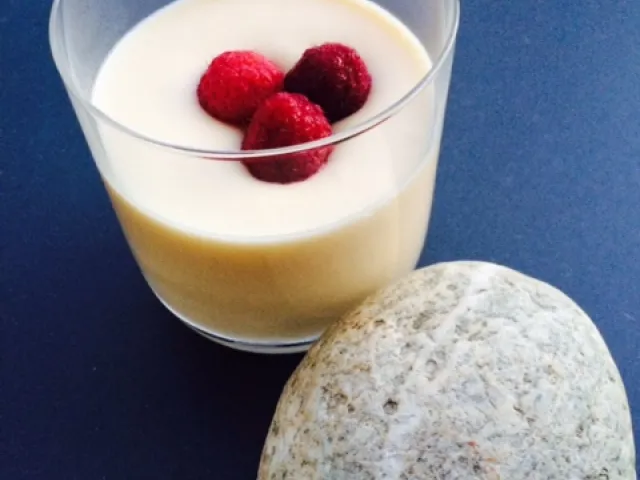 Einfache Eierlikör Creme im Glas