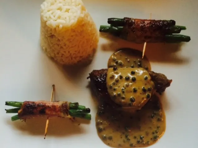 Rinderfilet Steak mit Pfefferrahmsauce