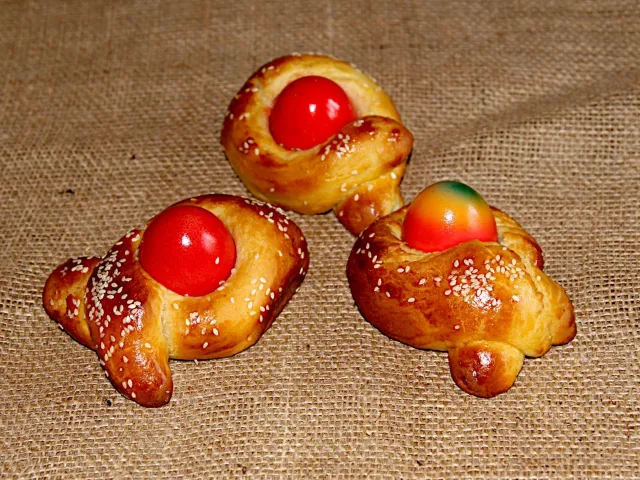 Griechische Osterschleifen