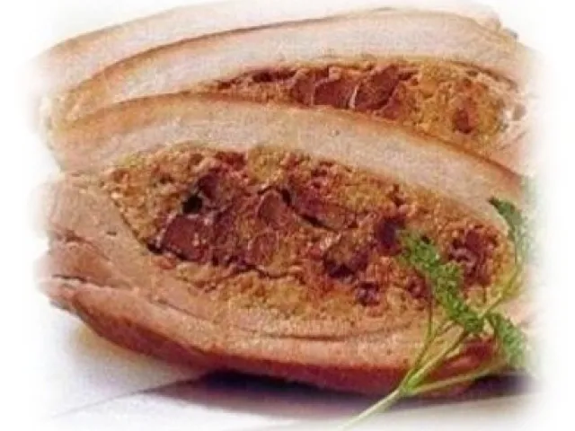 Gefüllte Schweinebrust