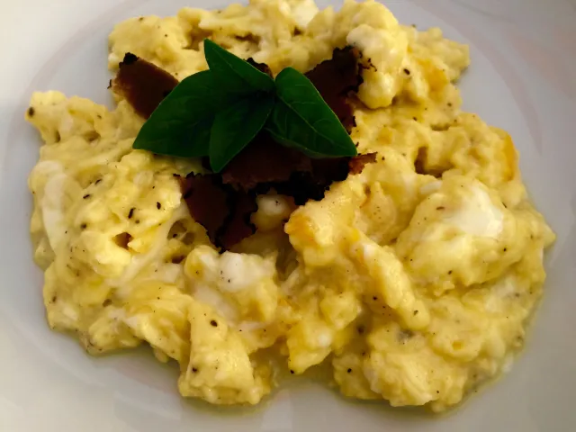 Getrüffeltes Rührei 