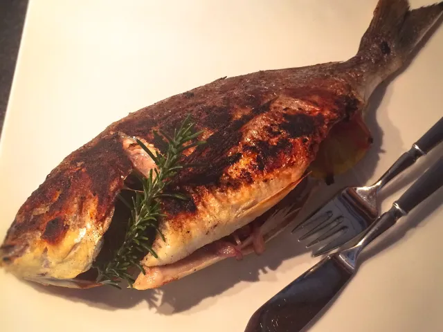 Gefüllte Goldbrasse 