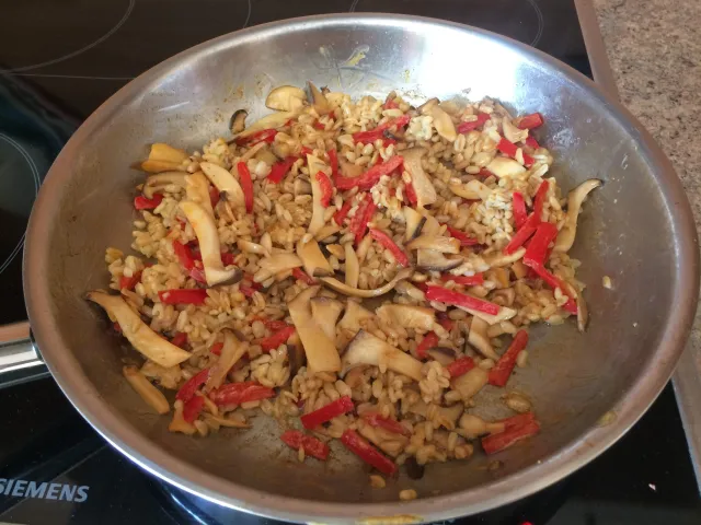 Pilz-Reis-Pfanne