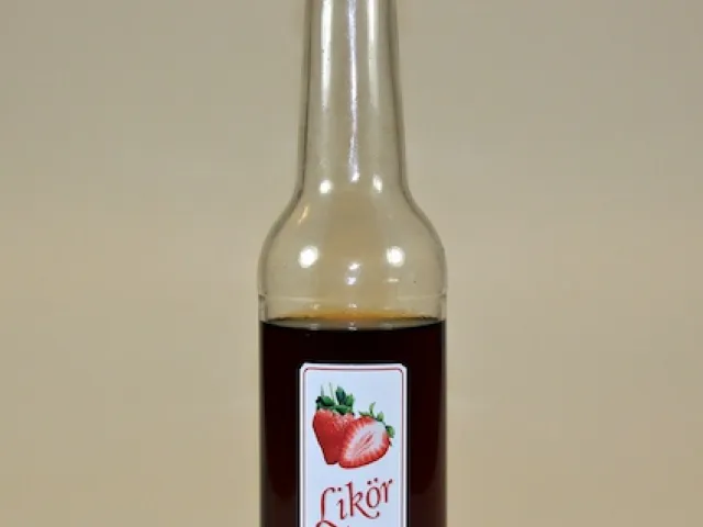 Erdbeerlikör