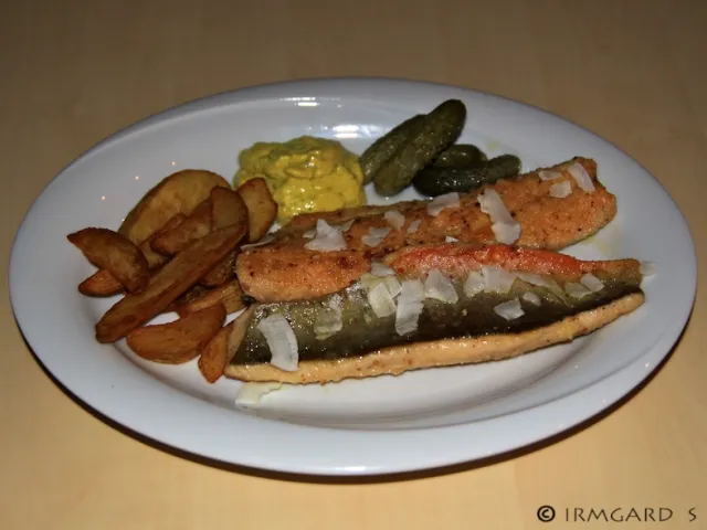 Saiblingsfilet mit Kartoffelwedges