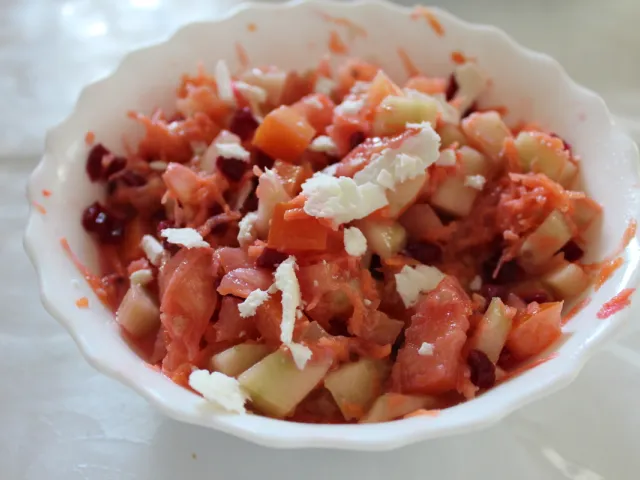 Karotten-Tomaten-Salat