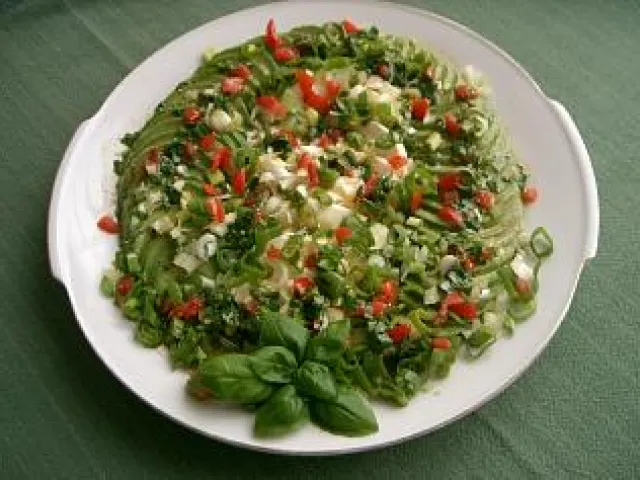 Mozzarellasalat mit Avocado