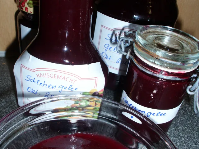 Schlehengelee