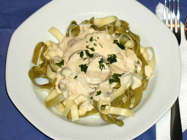 Tagliatelle mit Steinpilzen
