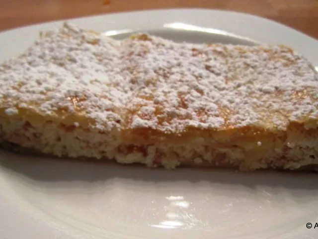 Topfenstrudel